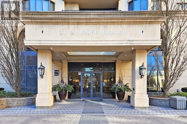 Building Photo - 662-6662 Sheppard Ave E