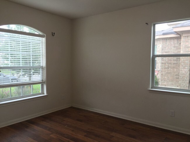 Building Photo - 3 br, 2 bath House - 12135 Luckey Summit