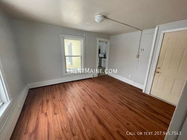 Foto del edificio - 22 Birch St