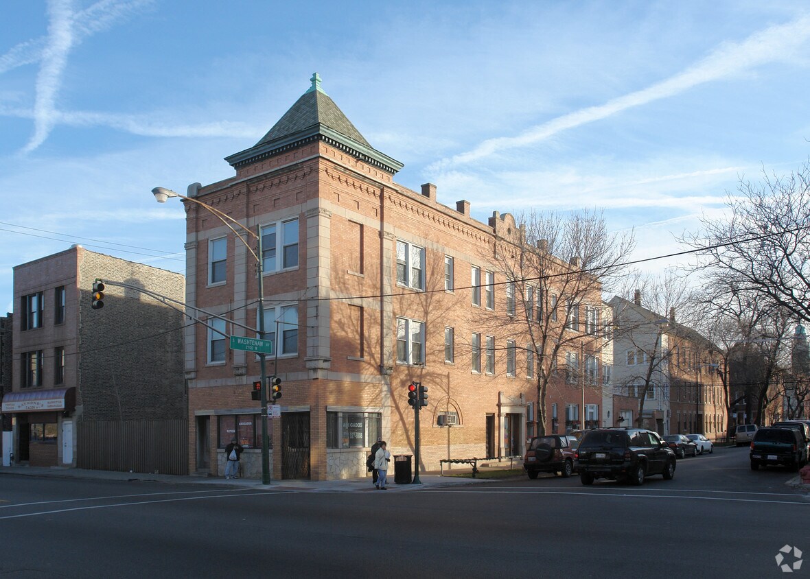 Primary Photo - 2659 W Cermak Rd