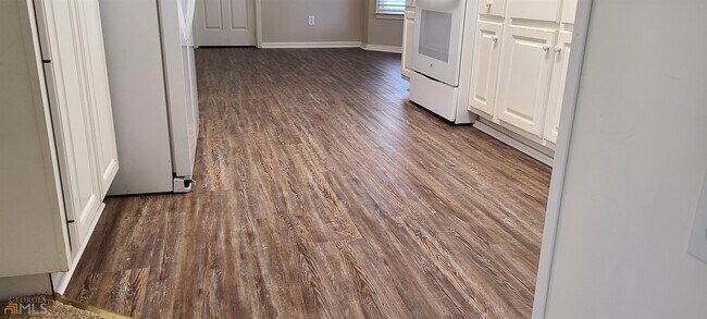 Foto del edificio - 106 Overlook Dr