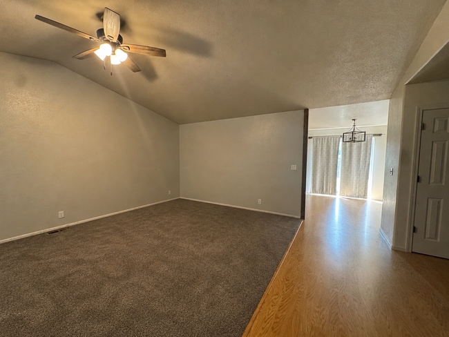 Building Photo - 435 Arvilla Ct