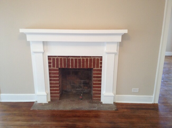 Living Room - 2406 West Lovers Lane