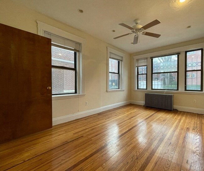 Foto del edificio - 248 Kelton St
