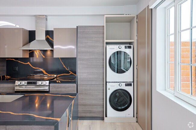 1 habitación, 1 baño - 811 pies cuadrados - Lavandería en la unidad - Railroad Lofts