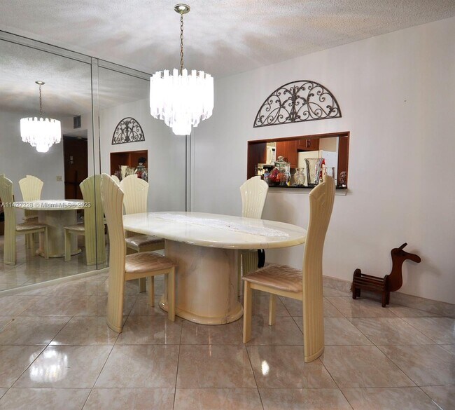 Foto del edificio - 12900 SW 7th Ct