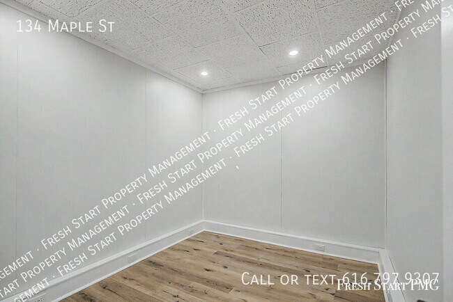 Foto del edificio - 134 Maple St