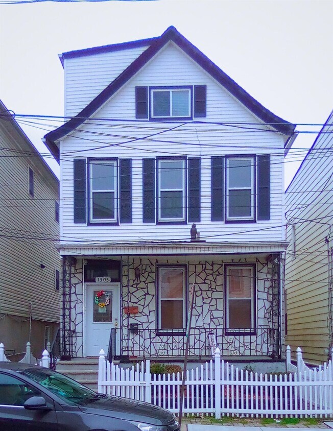 Foto principal - 1503 47th St