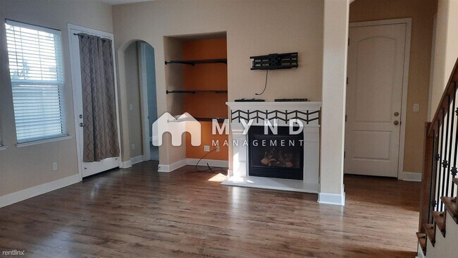 Foto del edificio - 4 br, 3.5 bath House - 7697 Stone Bluff Way