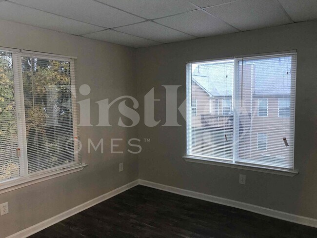 Foto del edificio - 4020 Brookfield Way