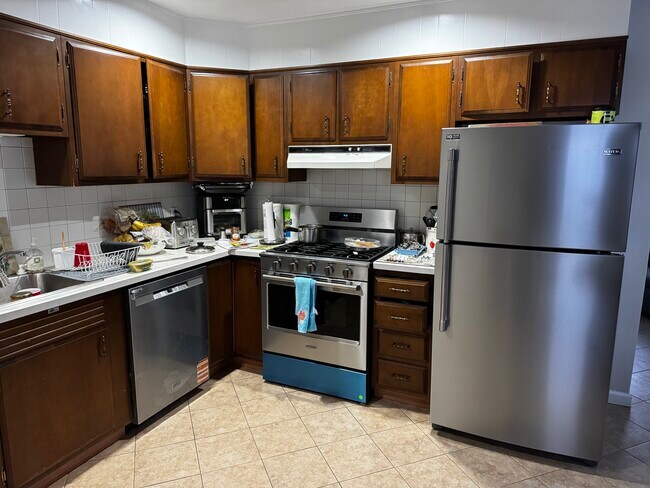 Building Photo - 165 Bear Paw Rd