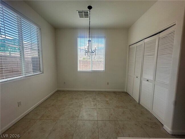 Foto del edificio - 4135 Sparrow Rock St