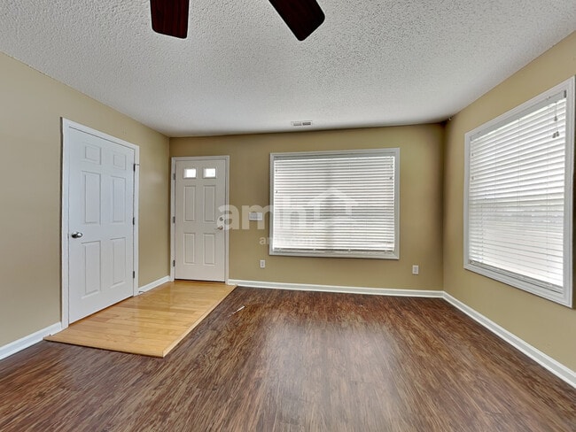 Building Photo - 4211 Lady Slipper Lane