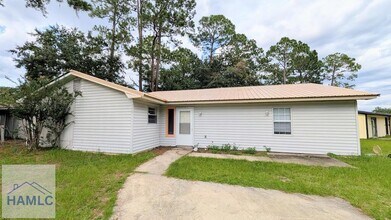 Building Photo - 179 Cherokee Cir
