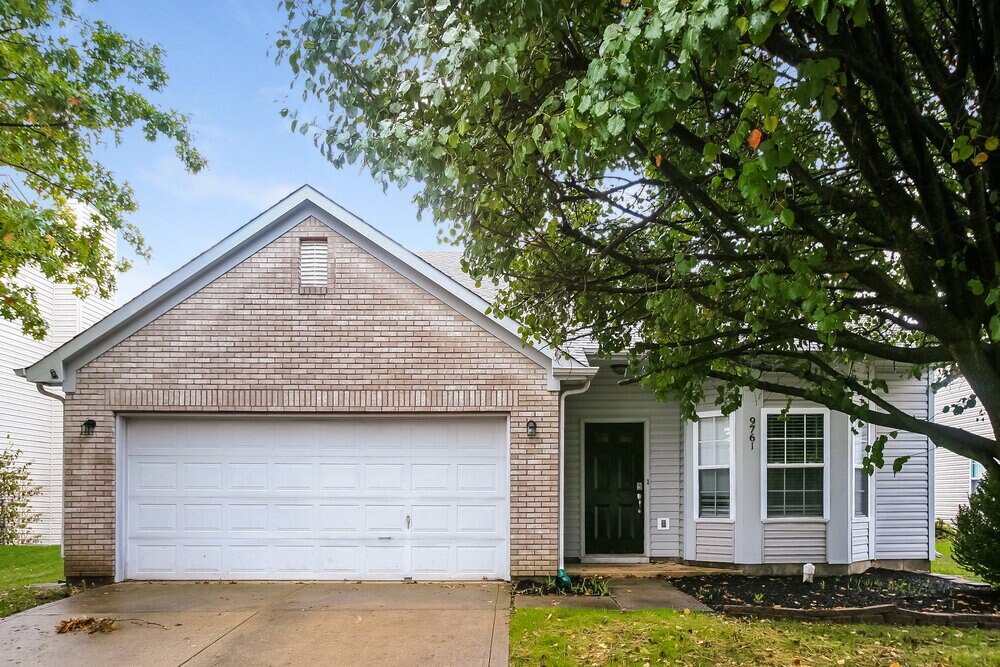 Foto principal - 9761 Trail Dr