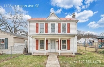 Building Photo - 1135 Jamison Ave SE