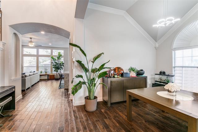 Foto del edificio - 6004 Grand Meadow Ln