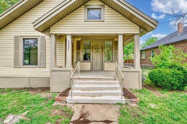 Foto del edificio - Well-maintained 3BD 2BA Home in Waco - Available in May!
