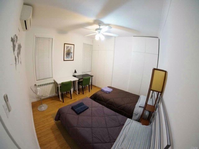 Foto principal - 59-41 57th Dr