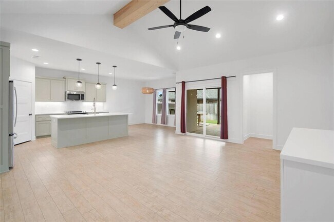 Foto del edificio - 4533 Seals Ln