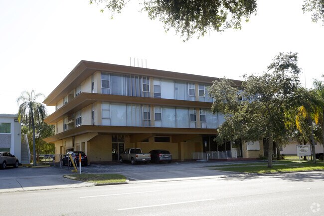 Building Photo - 3554 1st Ave N