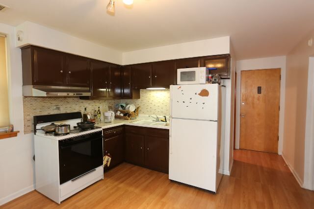 Foto del edificio - 1473 W Erie St