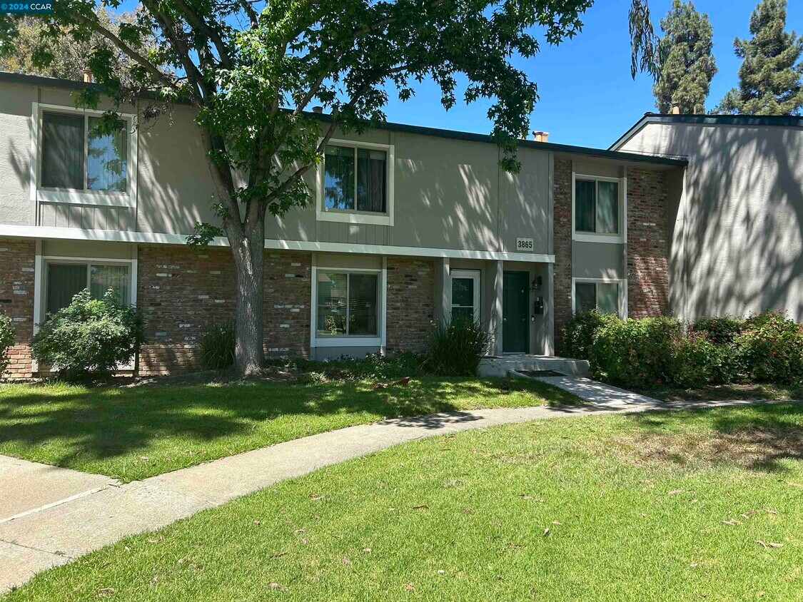 3865 Northwood Dr., Concord, CA 94520 Townhome Rentals in Concord CA