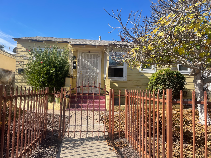 Foto principal - 3750 43rd St