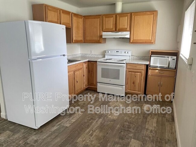 Building Photo - 6067 Portal Way