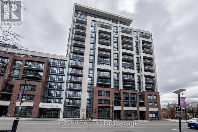 Building Photo - 560 Rideau St