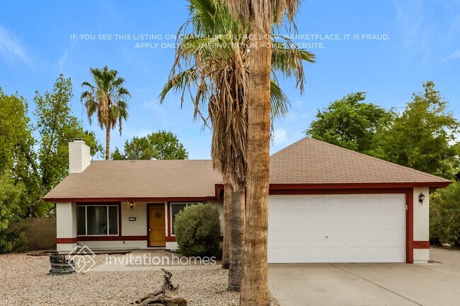 Foto del edificio - 8126 W Sweetwater Ave