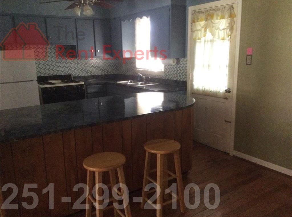 Building Photo - 509 Vera Cruz Cir