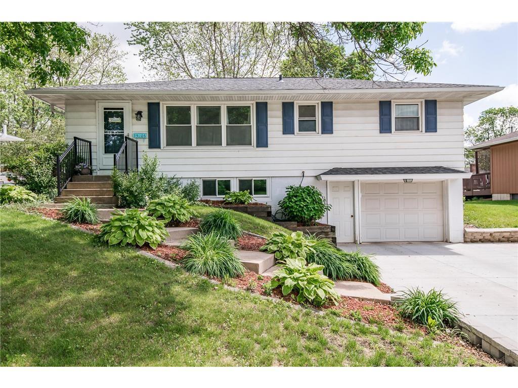 Foto principal - 3506 17th Ave NW
