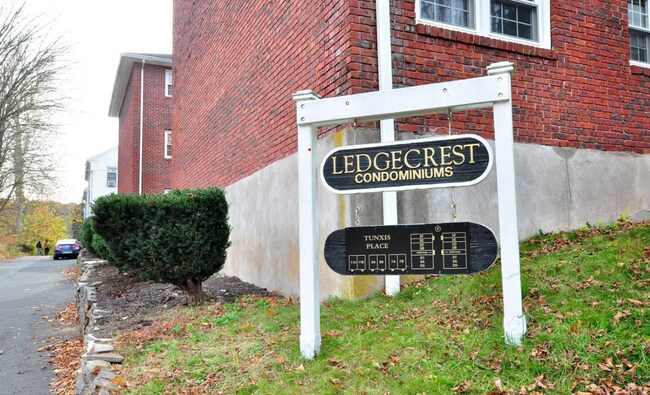 Foto del edificio - 5 Tunxis Pl