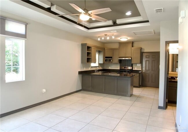 Foto del edificio - 16 Teague Ave