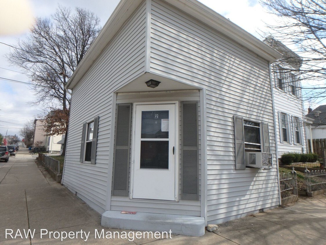 Primary Photo - 401 Washington Ave