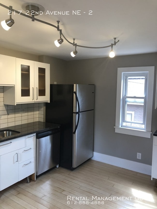 Foto del edificio - 217 22nd Ave NE