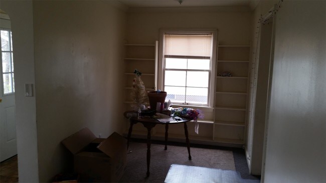 Foto del edificio - 1421 Beltrami Ave NW