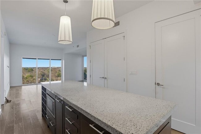 Foto del edificio - 1820 Peachtree St NW