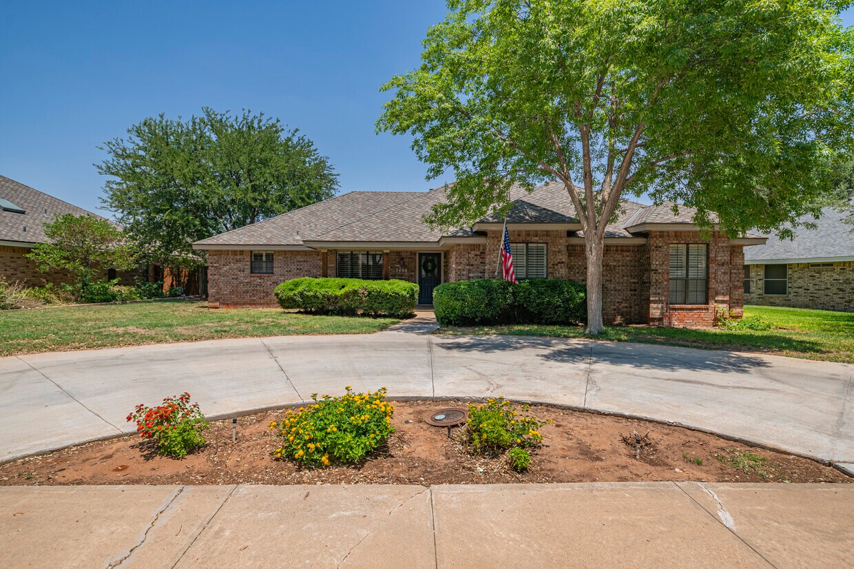 3406 Woodhaven Dr, Midland, TX 79707 House Rental in Midland, TX