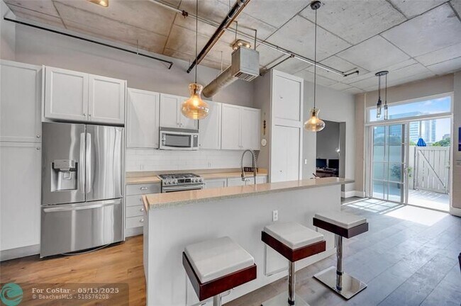 Foto del edificio - 410 NW 1st Ave