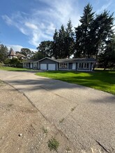 Building Photo - 818 173rd St S