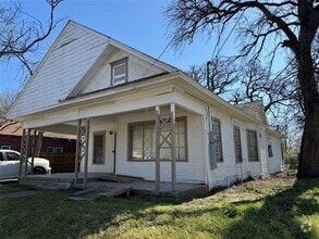 Building Photo - 3801 Myrtle St