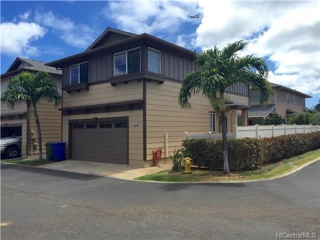 Building Photo - Renovated 3 bedroom 2.5 bath home in Ewa Gentry