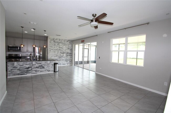 Building Photo - 270 Alford Dr
