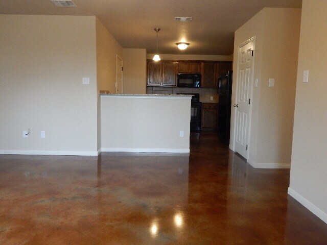 Building Photo - 1807 Indian Trail