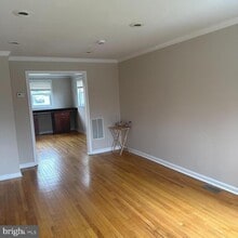 Building Photo - 500 Lucia Ave