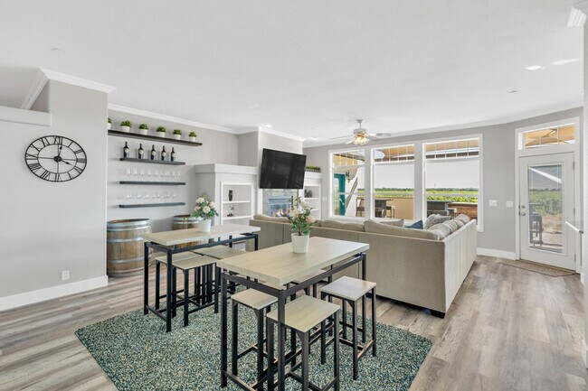 Foto del edificio - 53953 S River Rd