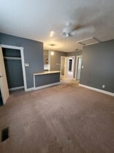 Building Photo - 866-868-868 Ellsworth Ave