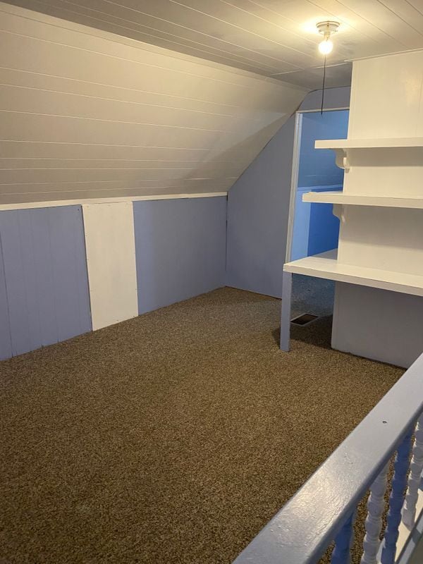 Building Photo - 57 Vine St